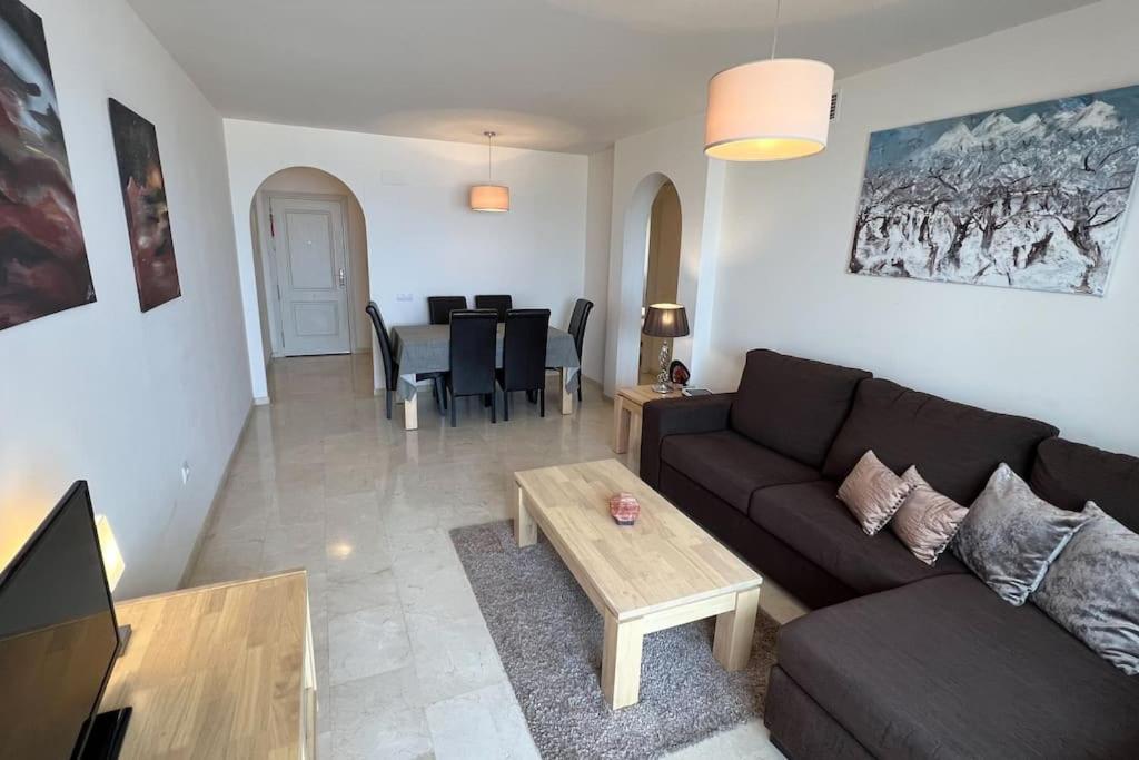 Vistas Mar Y Montana Daire Benalmádena Dış mekan fotoğraf